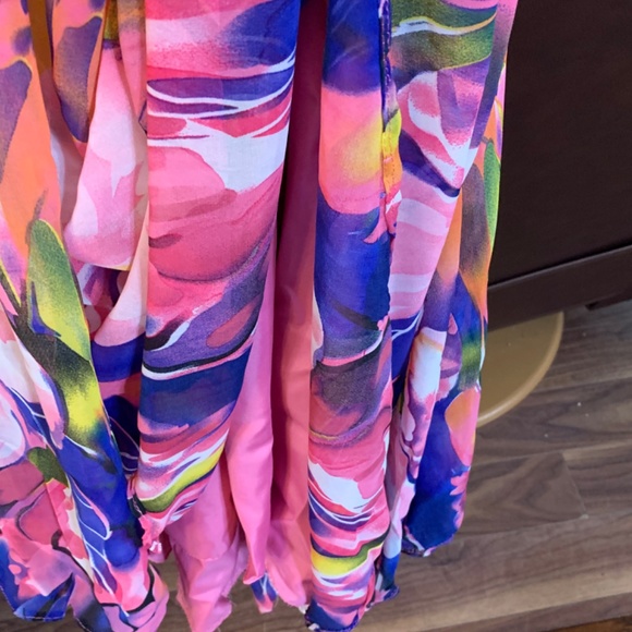 Tony Bowls Strapless Floral Dress - Picture 5 of 6